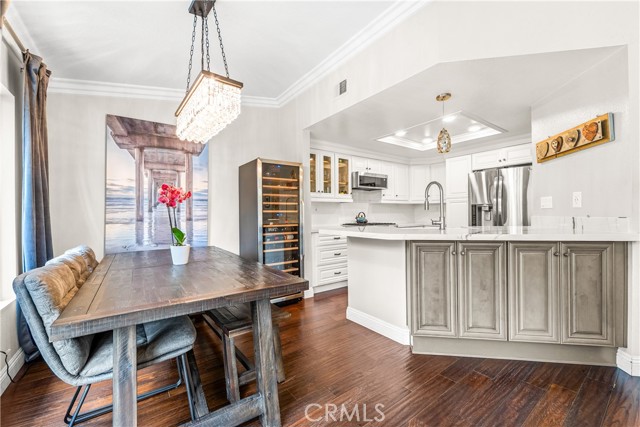 18972 Singingwood Circle, Trabuco Canyon CA: https://media.crmls.org/medias/2f71c6c8-816a-460d-9f78-c3deda9a1067.jpg