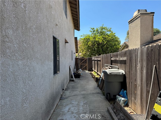 2598 Highgate Court, Chino Hills CA: https://media.crmls.org/medias/2f7310e9-b043-4115-8cfc-7da953bb9e92.jpg