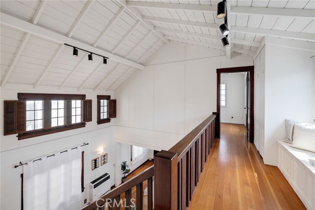 Image 13 of 37 For 525 Manhattan Beach Blvd