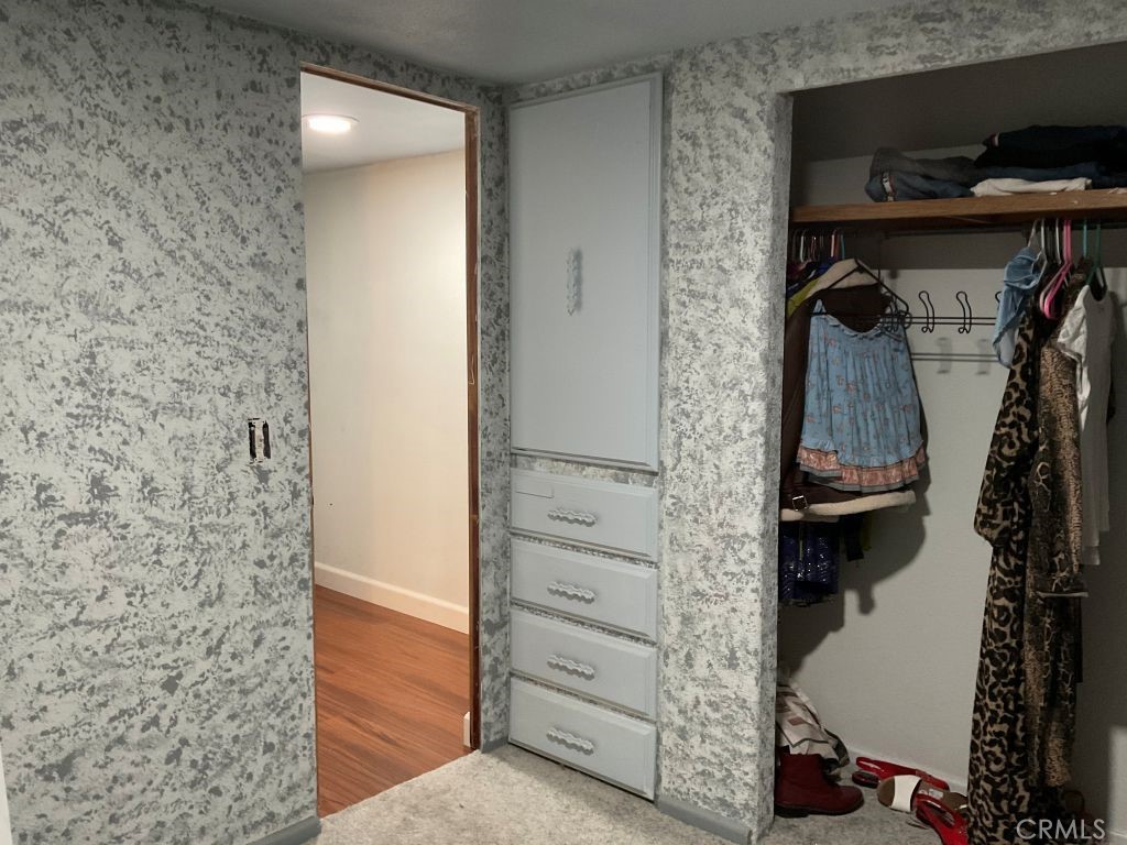 https://media.crmls.org/medias/2f74204c-1bdc-4de9-b562-db2e7fa06387.jpg?preset=X-Large