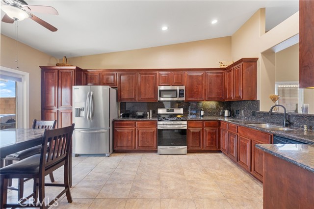 Detail Gallery Image 24 of 46 For 66758 Yucca Dr, Desert Hot Springs,  CA 92240 - 3 Beds | 2 Baths