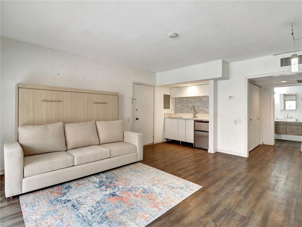 MLS #PW25261918 image #5