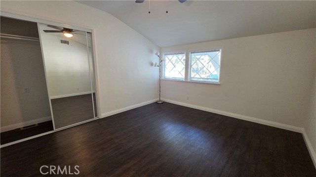 Detail Gallery Image 24 of 27 For 17322 Keswick, Northridge,  CA 91325 - 4 Beds | 2 Baths