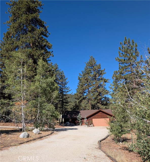 1575 Petersen Lane, Frazier Park CA: https://media.crmls.org/medias/2f77123b-d7fa-424b-9547-f1b0f162a51f.jpg