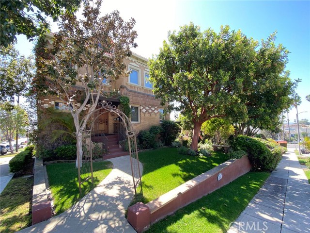 154 Bennett Avenue Long Beach, California Villa Fiore is an architectural gem located in the Belmont Heights area of Long Beach, just blocks from the beach on a large 12,700 square foot corner lot. The property is 100% occupied & consists of 15 apartment units of which 13 are permitted. There is significant upside in the rents as they are below market levels. There is additional income potential from garage and storage units that are not rented. The owner has taken great care to preserve the architectural features of Villa Fiore while making upgrades throughout the property. There are large balconies with ocean views from some units and the units exude the charm & style of the roaring 1920’s. The property was developed in 1924, and is designed as a complex surrounding a lushly landscaped courtyard. The first building consists of a 3-story building at the corner of 2nd St & Bennett with the address of 158–160 Bennett Ave and consists of 4 units. 154 & 156 Bennett are single story buildings with 5 units and 4 units respectively. 4312-4316 E 2nd St has 2 units in a single-story building. The total livable area was measured to be 8,550 SF, the Tax Assessor records indicate 7,696 SF. The property has additional building area adjacent to the 7 garage spaces, and has a large attic above 158-160 Bennett that is in addition to the tax assessor’s records (Buyer to verify units & square footage). The property is a short walk to the Belmont Beach Pier, the bike path, shops & restaurants on 2nd St along Belmont Shore.