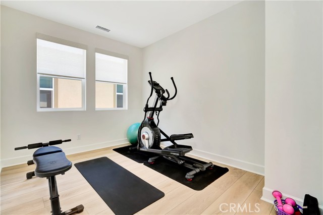 10887 Carlos Street, Ventura CA: https://media.crmls.org/medias/2f785738-4cdb-4417-9ed2-4e5b0e7eebb3.jpg