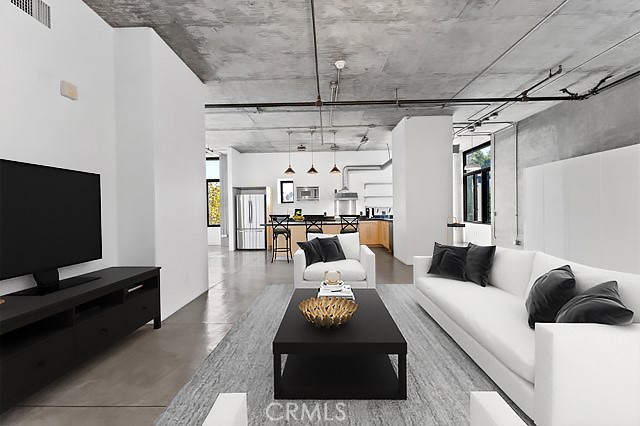 Detail Gallery Image 9 of 42 For 835 Locust Ave #322,  Long Beach,  CA 90813 - 1 Beds | 1 Baths