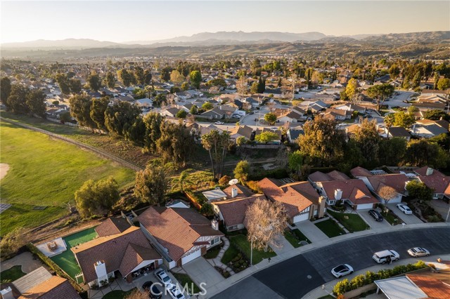 13543 Bear Valley Road, Moorpark CA: https://media.crmls.org/medias/2f792ca5-eaca-4f6e-a9dd-117131e2748c.jpg
