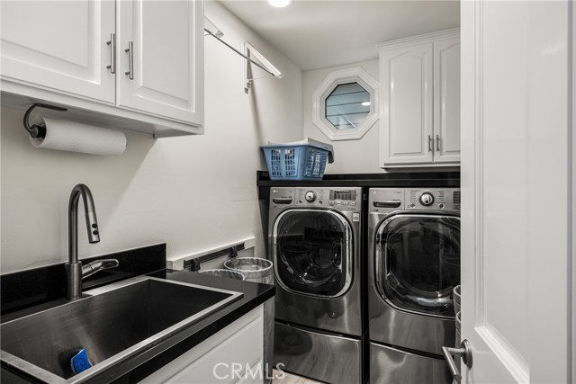 Detail Gallery Image 32 of 63 For 2281 Orchard Dr, Newport Beach,  CA 92660 - 3 Beds | 3 Baths