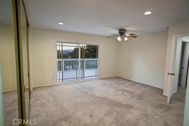 28503 Ray Court, Saugus CA: https://media.crmls.org/medias/2f79db44-3616-4143-8188-7ca6d5eb00f0.jpg