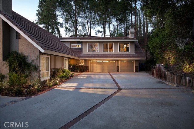 Detail Gallery Image 2 of 29 For 4134 Towhee Dr, Calabasas,  CA 91302 - 5 Beds | 3 Baths