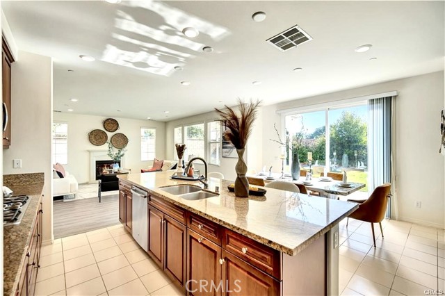 Detail Gallery Image 7 of 24 For 13300 Winslow, Rancho Cucamonga,  CA 91739 - 5 Beds | 3 Baths