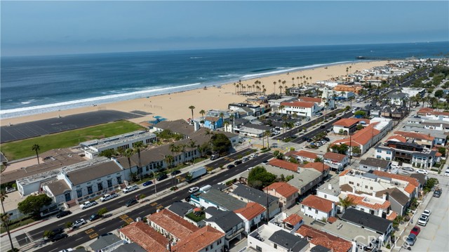 Detail Gallery Image 10 of 17 For 1324 W Balboa Bld, Newport Beach,  CA 92661 - – Beds | – Baths