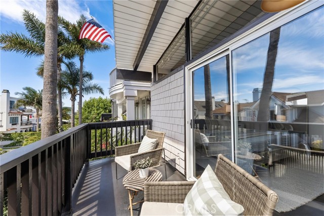 405 10th Street, Manhattan Beach, California 90266, 4 Bedrooms Bedrooms, 0 ,3 BathroomsBathrooms,Residential,For Sale,10th,0,SB26181115 405 10th Street, Manhattan Beach, California 90266, 4 Bedrooms Bedrooms, 0 ,3 BathroomsBathrooms,Residential,For Sale,10th,0,SB26181115