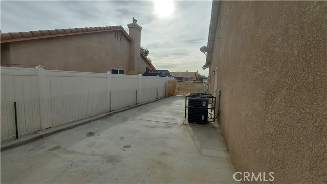 Detail Gallery Image 24 of 24 For 16124 Holly Ridge Ct, Victorville,  CA 92395 - 3 Beds | 2 Baths