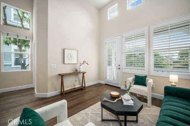 46 Hinterland Way, Ladera Ranch CA: https://media.crmls.org/medias/2f7e3199-8177-46b1-89a6-40941536560d.jpg