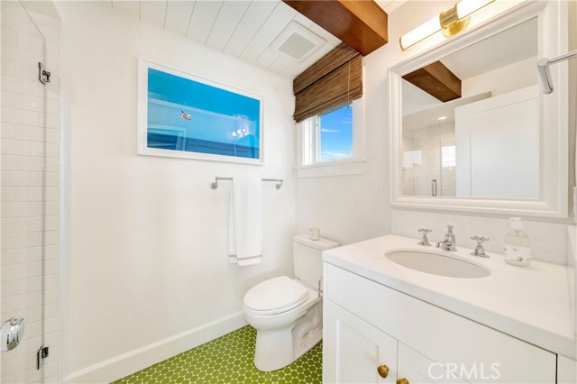 Detail Gallery Image 30 of 38 For 114 E Oceanfront, Newport Beach,  CA 92661 - 3 Beds | 4/1 Baths
