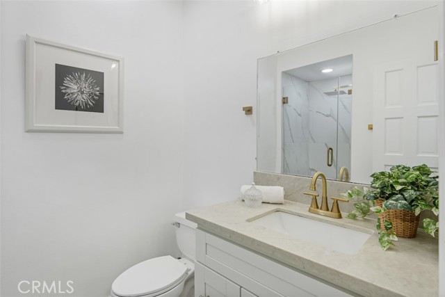 Detail Gallery Image 11 of 34 For 1138 20th St #5,  Santa Monica,  CA 90403 - 3 Beds | 4 Baths