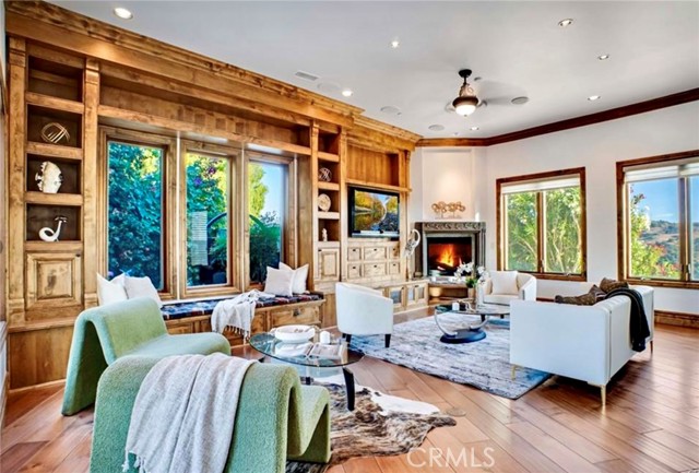 2695 Shady Ridge, Diamond Bar CA: https://media.crmls.org/medias/2f81c871-53c2-4c69-bf2c-7409bbf45495.jpg