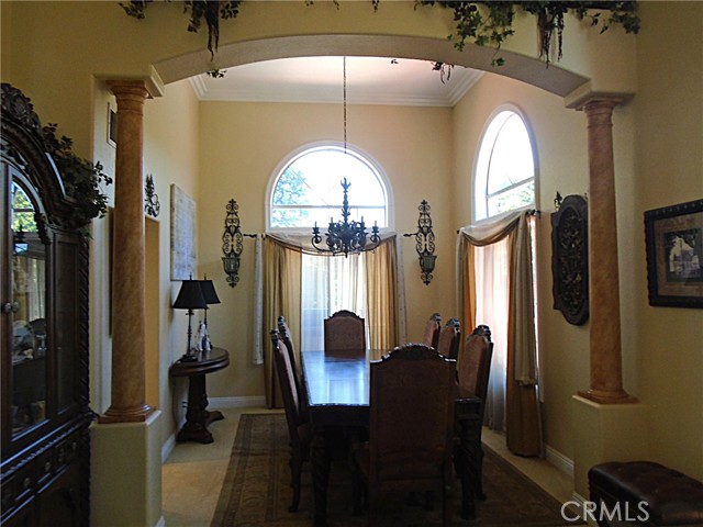 1535 Via Arroyo, La Verne CA: https://media.crmls.org/medias/2f8235d3-3e5e-4db5-8b88-dac4ad2b1d1f.jpg