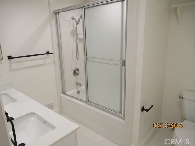 Detail Gallery Image 17 of 20 For 1720 Highland Ave a,  Manhattan Beach,  CA 90266 - 2 Beds | 2 Baths