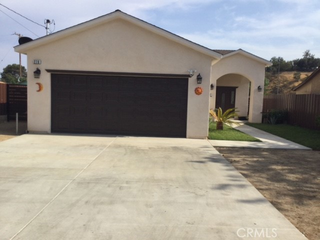 279 39th Street San Bernardino CA 92405