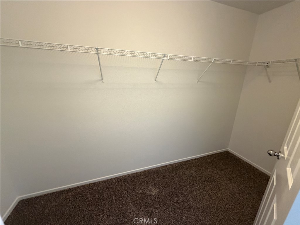 https://media.crmls.org/medias/2f82bc46-26e7-41b2-9649-03691178ab9c.jpg?preset=X-Large
