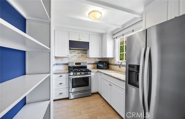 2750 Solana Way, Laguna Beach CA: https://media.crmls.org/medias/2f82e9cc-90a2-443a-b3bd-3840cc0d28ee.jpg