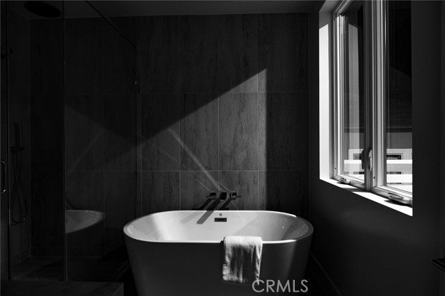 412 Marine Ave, Manhattan Beach, California 90266, 3 Bedrooms Bedrooms, ,3 BathroomsBathrooms,Residential,Sold,Marine Ave,SB23207712