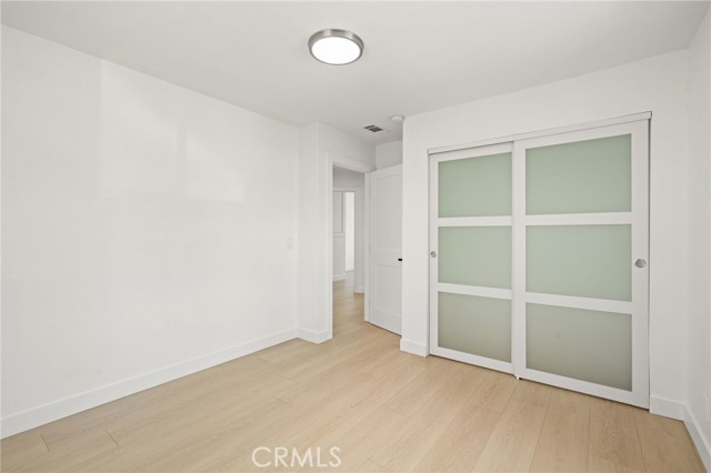 Detail Gallery Image 23 of 33 For 7010 Lennox Ave #B,  Van Nuys,  CA 91405 - 4 Beds | 2 Baths