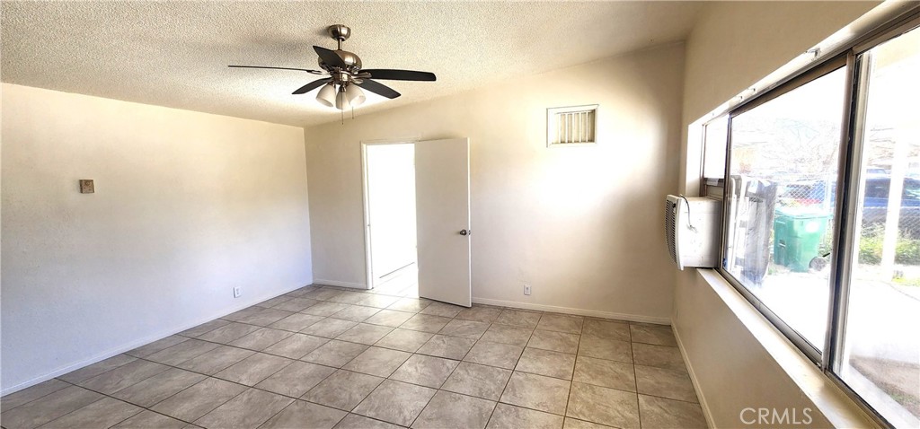 6963 Tamarisk Avenue