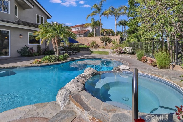 11583 Flowerwood Court, Moorpark CA: https://media.crmls.org/medias/2f84866f-33bd-47f5-b2ab-60ccc28d6c63.jpg