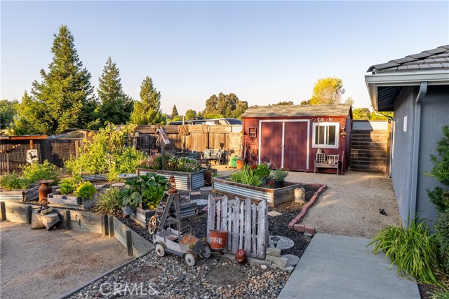 Detail Gallery Image 45 of 64 For 820 Golden Meadow Dr, Paso Robles,  CA 93446 - 5 Beds | 3 Baths