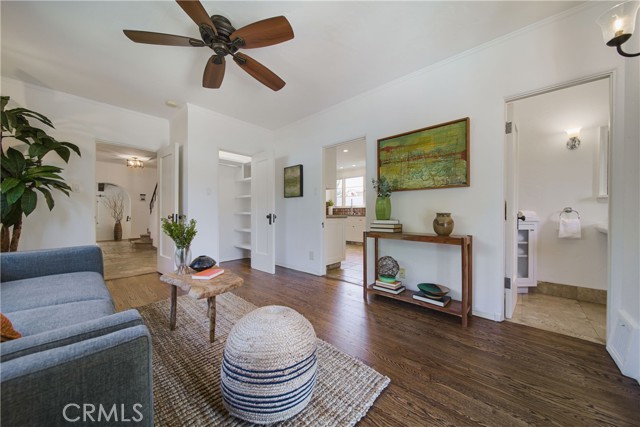 Detail Gallery Image 24 of 63 For 516 E Stocker St, Glendale,  CA 91207 - 4 Beds | 3 Baths