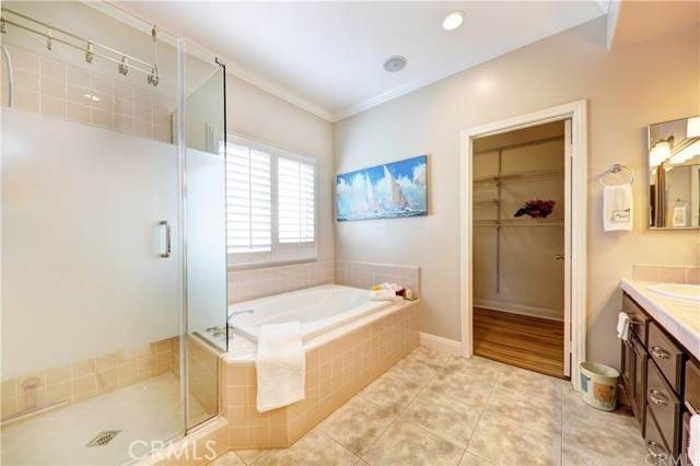421 11th Street, Huntington Beach CA: https://media.crmls.org/medias/2f870aa5-dccf-4f5d-b639-7e629e22de57.jpg