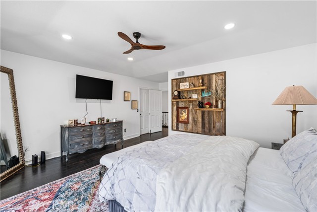 Detail Gallery Image 21 of 44 For 28314 Easton Ln, Saugus,  CA 91350 - 6 Beds | 3 Baths