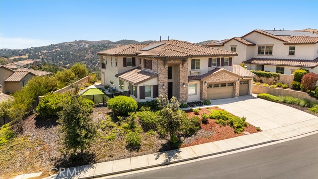 16389 Viewcrest Road, Chino Hills CA: https://media.crmls.org/medias/2f87b40b-0946-480d-b748-3c9b3d0687de.jpg
