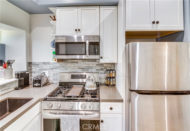 Detail Gallery Image 25 of 31 For 1469 Topa View Trl, Newbury Park,  CA 91320 - 4 Beds | 3/2 Baths