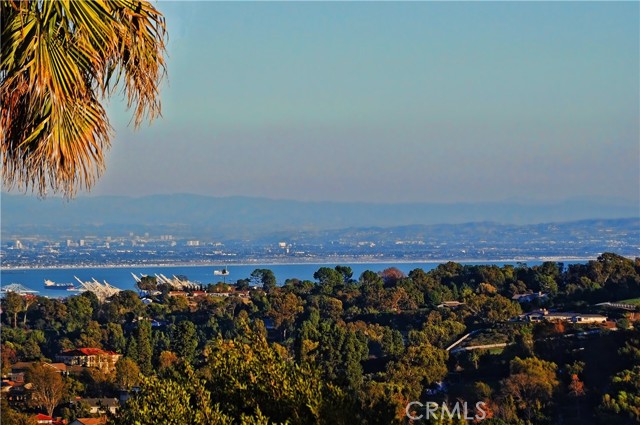 11 Cottonwood Circle, Rolling Hills Estates, California 90274, 3 Bedrooms Bedrooms, ,3 BathroomsBathrooms,Residential,Sold,Cottonwood,SB22013673