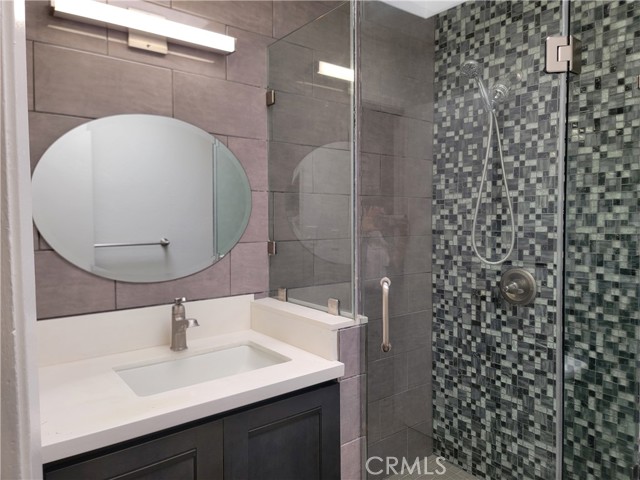 Detail Gallery Image 9 of 18 For 4312 W 182nd St, Torrance,  CA 90504 - 2 Beds | 2/1 Baths