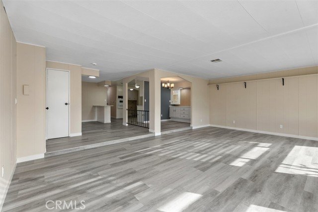 Detail Gallery Image 8 of 29 For 15621 Beach Bld #103,  Westminster,  CA 92683 - 2 Beds | 2 Baths