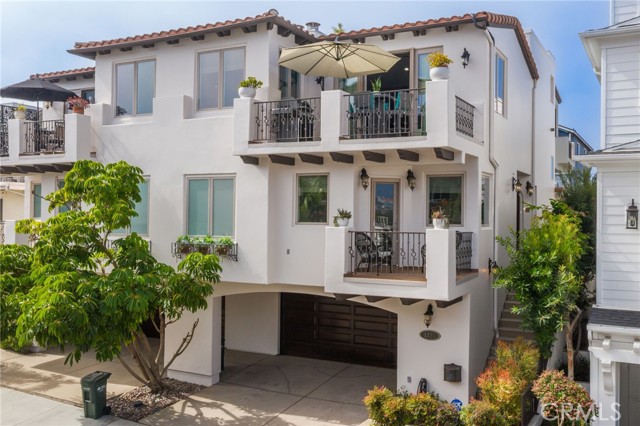 1223 Loma Drive, Hermosa Beach, California 90254, 3 Bedrooms Bedrooms, ,3 BathroomsBathrooms,Residential,Sold,Loma,SB23197172