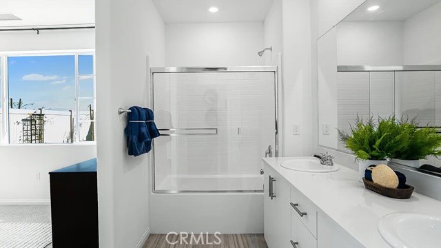 17784 McKenzie Court, Hesperia CA: https://media.crmls.org/medias/2f88d9f6-54f3-4359-bc17-2ff271ba8897.jpg