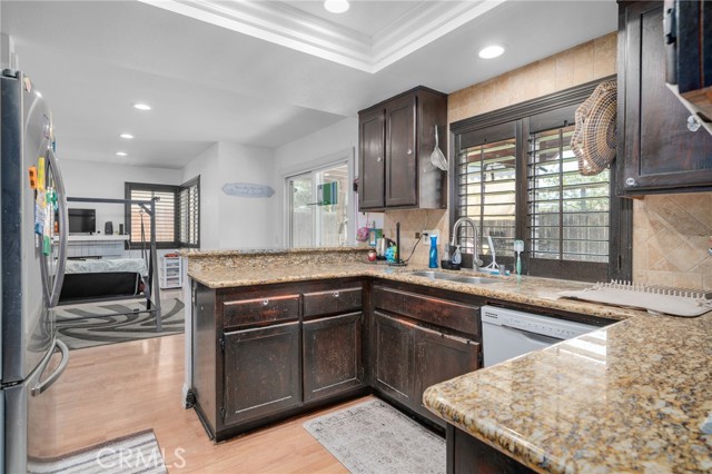 Detail Gallery Image 9 of 40 For 650 Rock Vista Dr, Corona,  CA 92879 - 3 Beds | 2/1 Baths