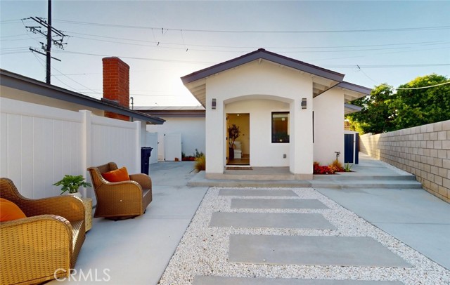 Detail Gallery Image 34 of 67 For 17541 Santa Cristobal, Fountain Valley,  CA 92708 - 4 Beds | 2/1 Baths