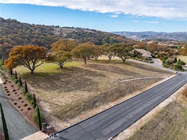 Detail Gallery Image 6 of 20 For 2725 Warm Springs Ln, Templeton,  CA 93465 - – Beds | – Baths