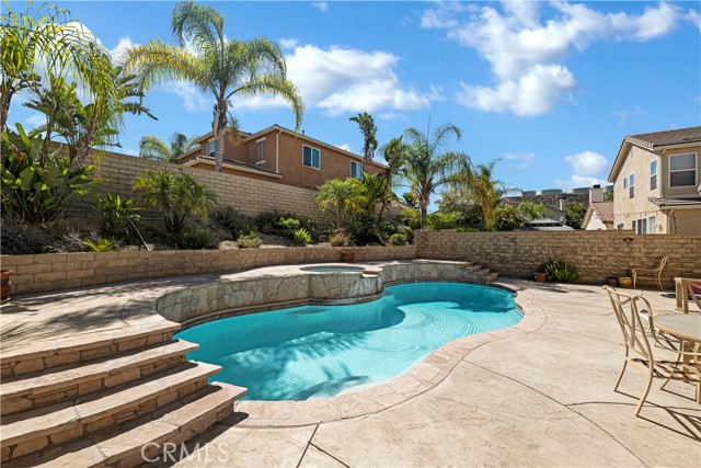 Detail Gallery Image 3 of 29 For 28374 Stansfield Ln, Saugus,  CA 91350 - 3 Beds | 3 Baths