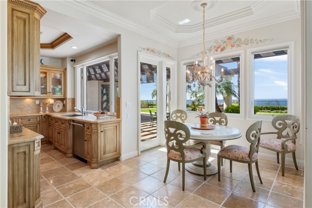 37 Santa Cruz, Rolling Hills Estates, California 90274, 5 Bedrooms Bedrooms, ,3 BathroomsBathrooms,Residential,For Sale,Santa Cruz,PV25236739
