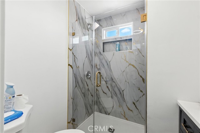 Detail Gallery Image 11 of 14 For 1900 Artesia Blvd #4,  Torrance,  CA 90504 - 2 Beds | 1 Baths