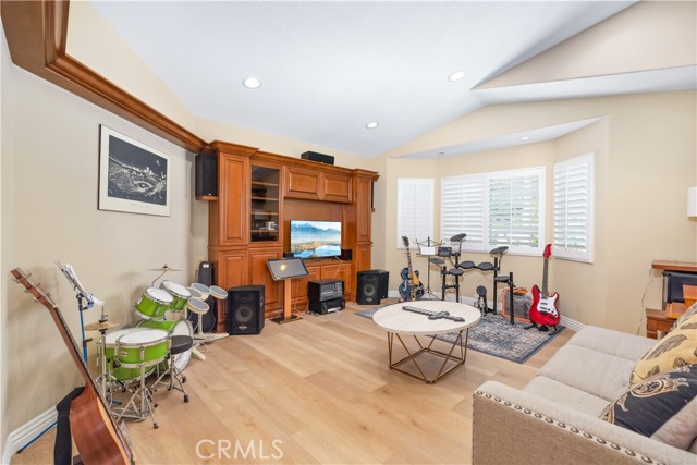 21620 Brisbane Way, Yorba Linda CA: https://media.crmls.org/medias/2f8cf4f6-03a8-41fd-baec-229bf833813f.jpg